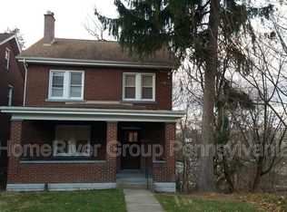 1318 Oakglen St, Pittsburgh, PA 15204