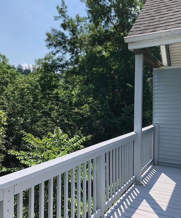 Private deck