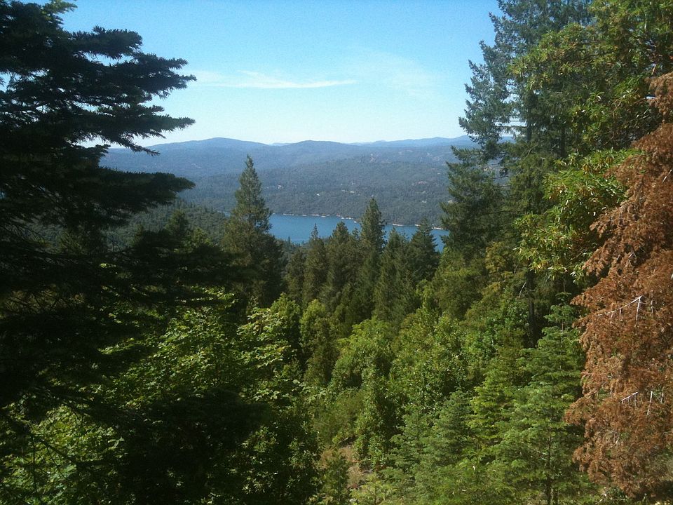 1st image of 30 White Fir Ln
