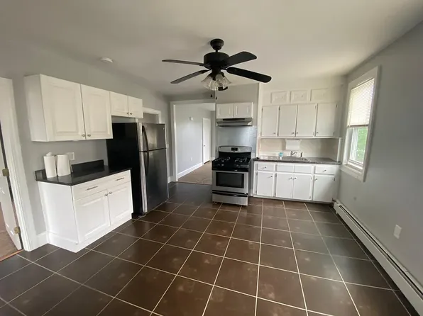 100 Tell St #3, Providence, RI 02909