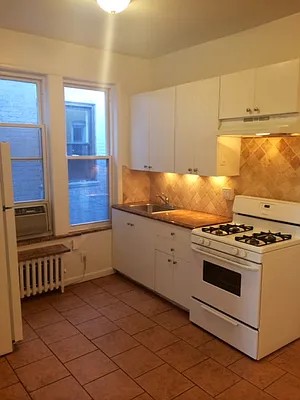 Rented by New York Squared Real Estate Group | media 3