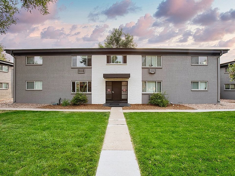 Oak Street Apartments North-10 Large