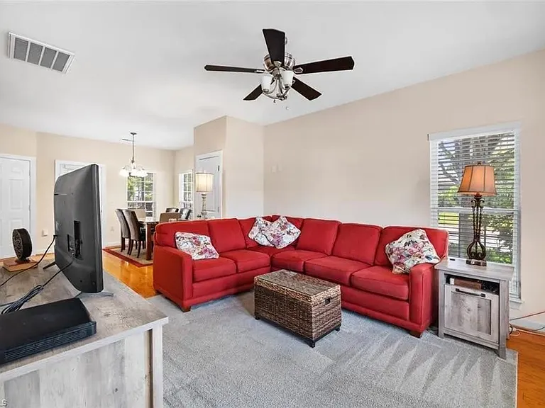 326 Summergate Dr — Photo 32