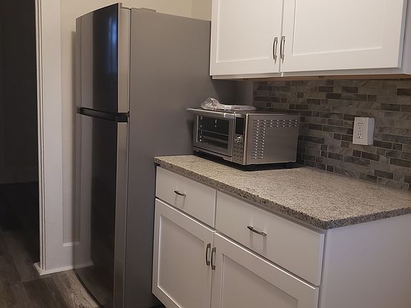 5th image of 731 10th St N