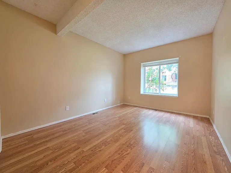 5014 Sunsuite Trl — Photo 11