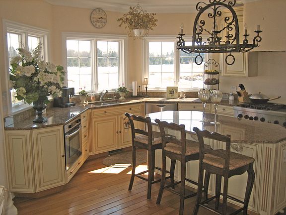 Gourmet Chef's Kitchen