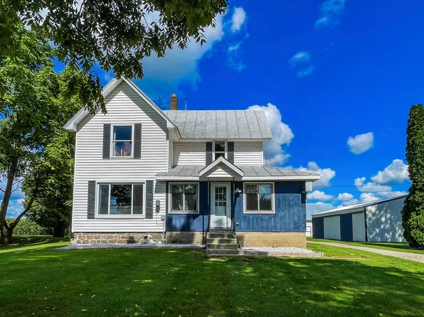 2045 130th Ave, Hopkins, MI 49328