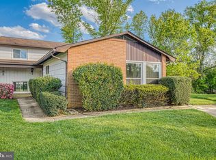 7 Hurston Ct, Pikesville, MD 21208