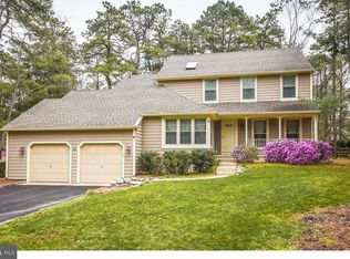 38 Chatham Dr, Voorhees, NJ 08043