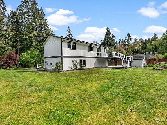 2nd image of 2570 SE Brookside Ct