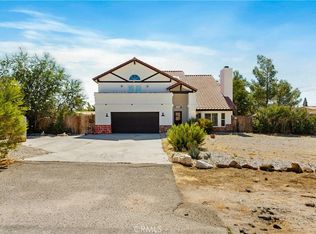 19161 Tecumseh Rd, Apple Valley, CA 92307