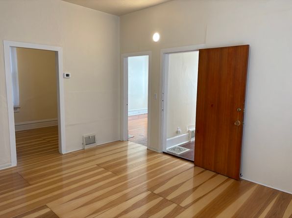 4 bedroom rental in Vancouver — photo 23