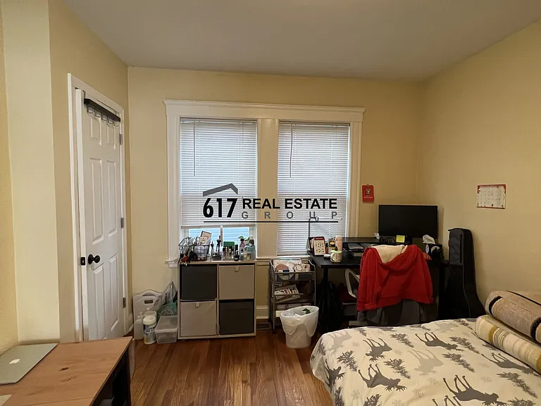 18 Silvey Pl #1 — Photo 9