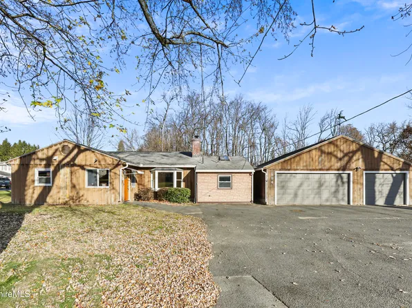 884 W Housatonic St, Pittsfield, MA 01201