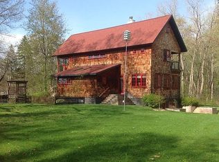 15161 Hillside Rd, Union Pier, MI 49116