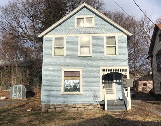 1st image of 10 Orchard Ave