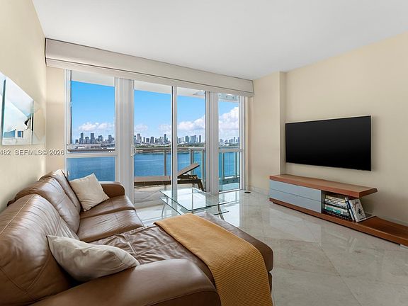 2nd image of 520 West Ave APT 1203