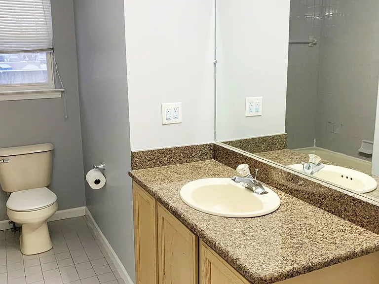 Upstairs Shared Bathroom