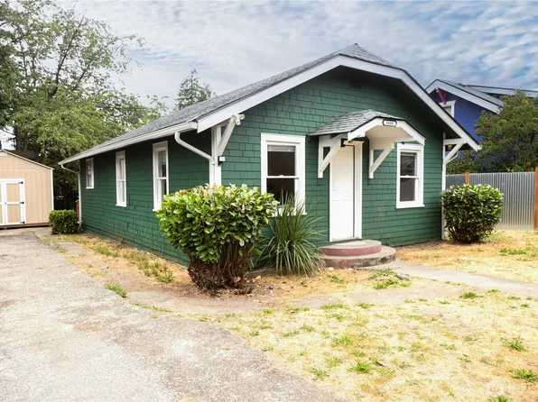 8608 S Thompson Avenue, Tacoma, WA 98444