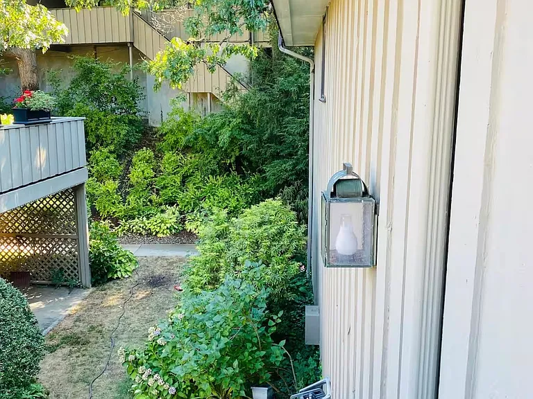 50 Gillies Ln — Photo 7