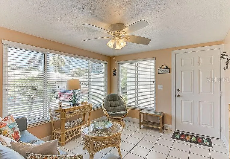 6020 Midnight Pass Rd #1 — Photo 13