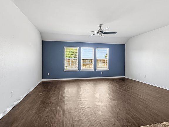 5th image of 253 Stevenson Lndg