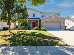 2405 Savanna Rd, Bloomington, IL 61705