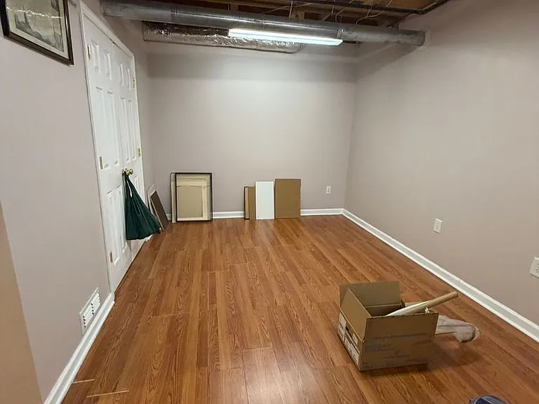 121 Ashbrook Dr — Photo 21