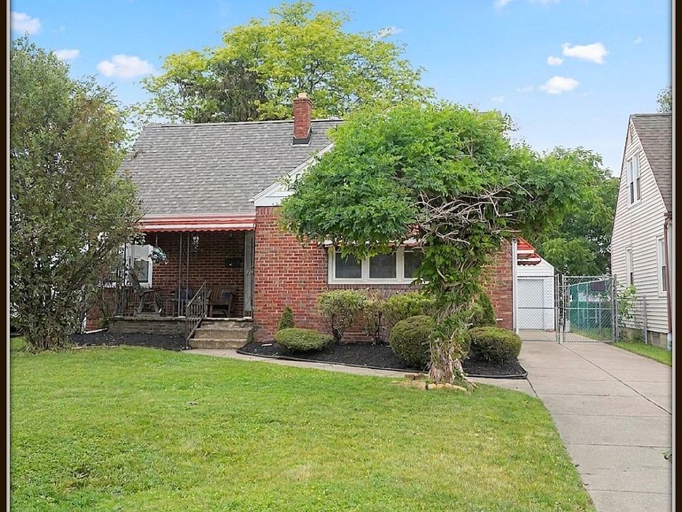 1st image of 256 Clark St