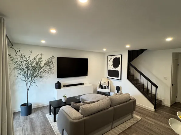 8004 Woodland Dr, Buena Park, CA 90620