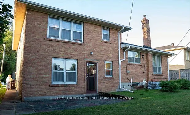 Photo 2 of 18 - 156 Cocksfield Ave - Toronto, ON Building Photo - 156 Cocksfield Ave