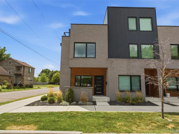 3303 Cochrane St #1, Detroit, MI 48208
