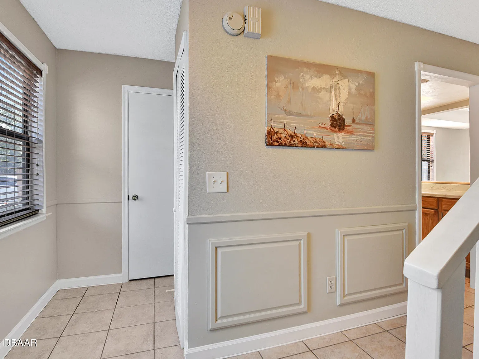 2 bed, 2.5 bath, 1263 sqft, $1,900 — Photo 4