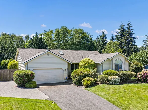 2324 Steamboat Loop E, Port Orchard, WA 98366