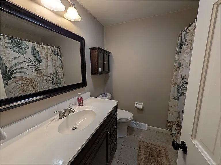 104 Teton Dr — Photo 24