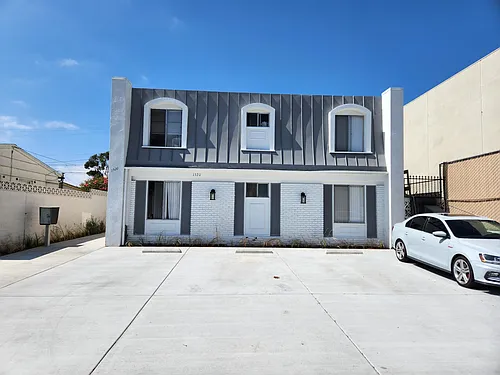 1320 Felspar St #4 Photo 1