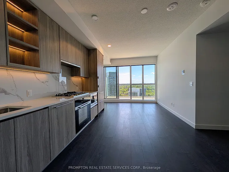 18 Esther Shiner Blvd #2909 — Photo 5