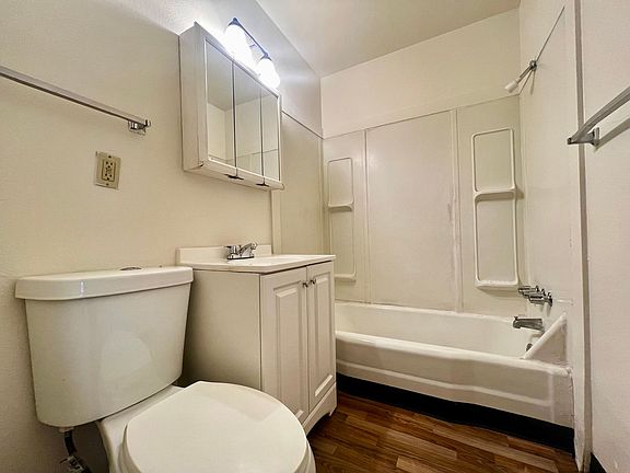 5th image of 5801 Haines Ave NE #14