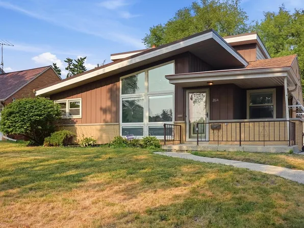 2814 S Cleveland Park DRIVE, West Allis, WI 53219