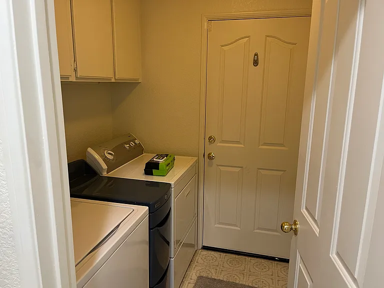 24341 Kentucky Derby Way — Photo 7