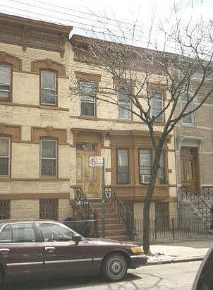 2nd image of 390 Stanhope St