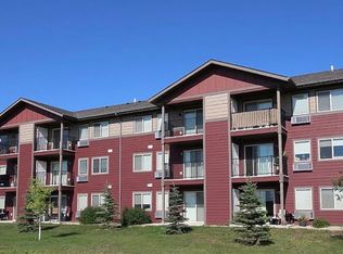 3823 Crossing St SW #I, Minot, ND 58701