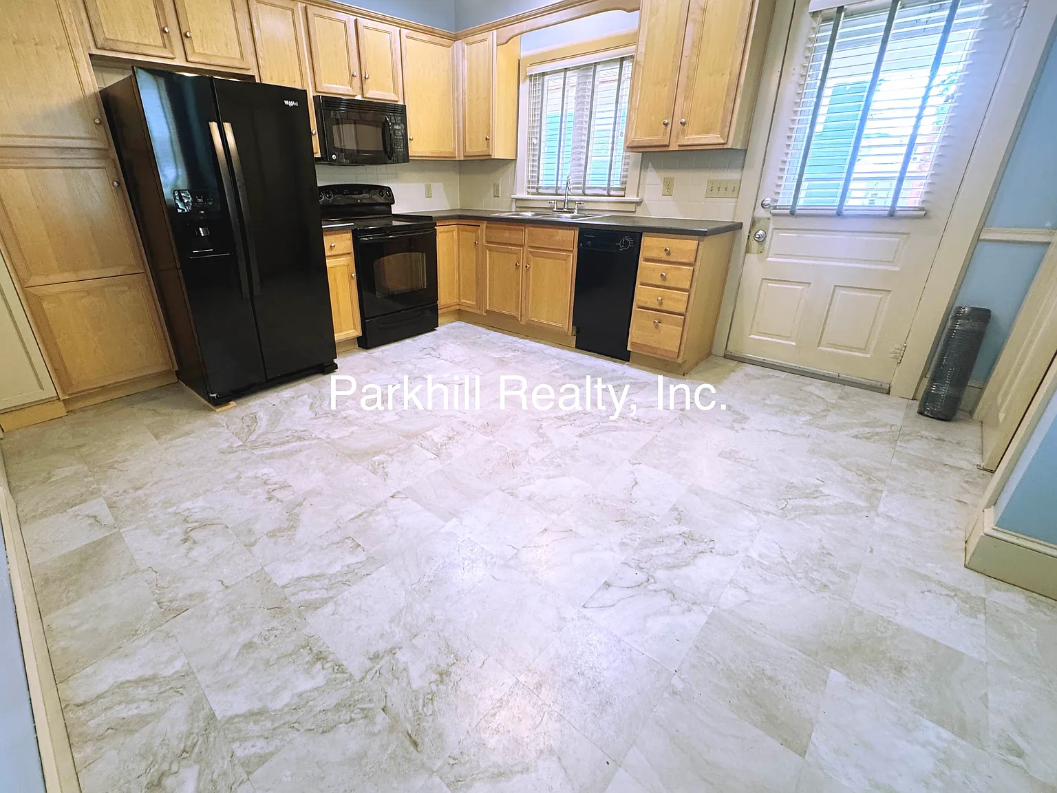 3 bed, 1280 sqft, $1,400 — Photo 4