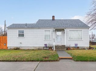 401 S Larch St, Kennewick, WA 99336