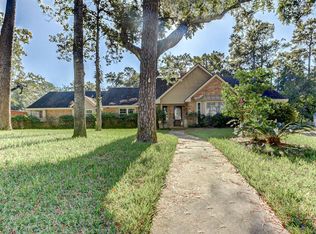 6 Plantation Rd, Houston, TX 77024