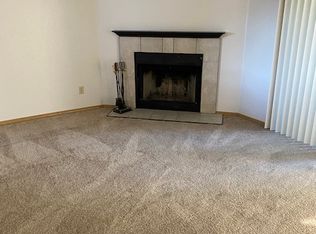 15422 Bangy Rd APT 21, Lake Oswego, OR 97035