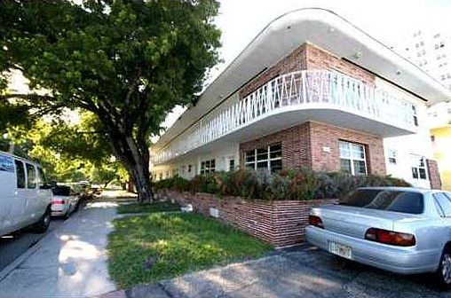 1st image of 1800 Meridian Ave APT 9