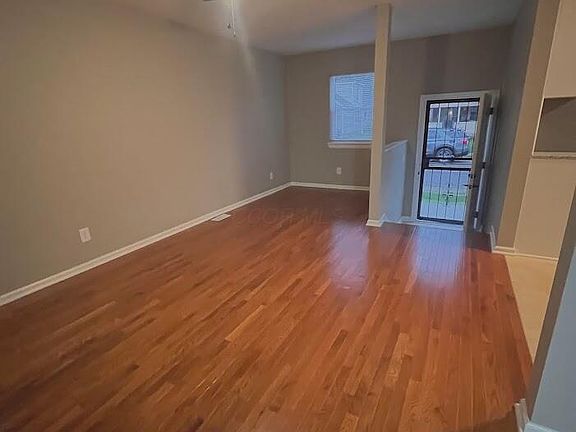 5th image of 2867 E 10th Ave