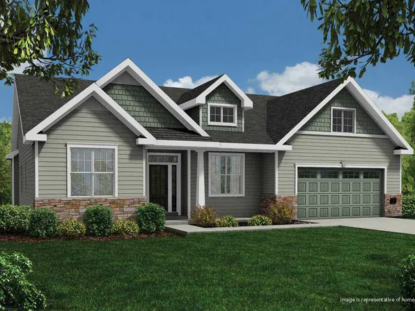 423 Windy Peak Rd, Verona, WI 53593