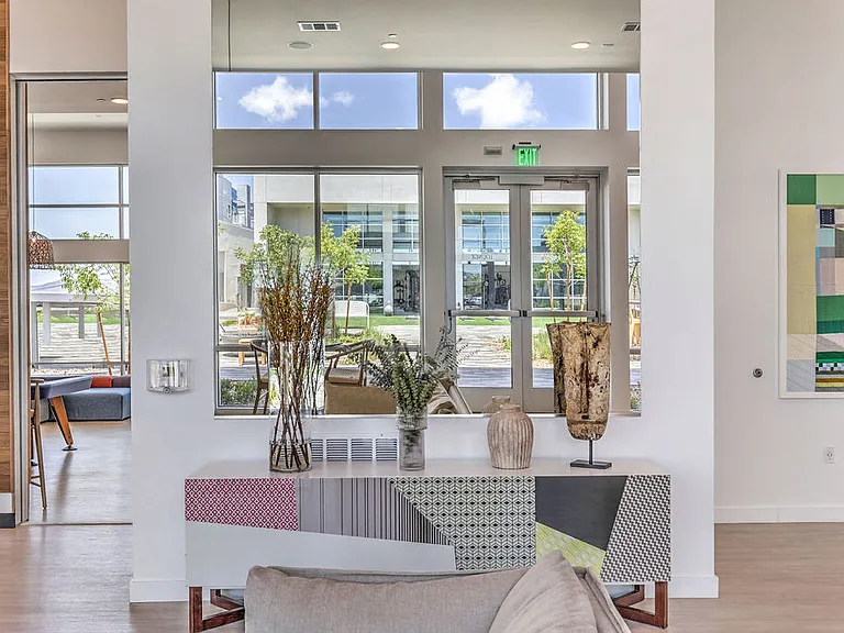 Ariva Luxury Residences — Photo 5